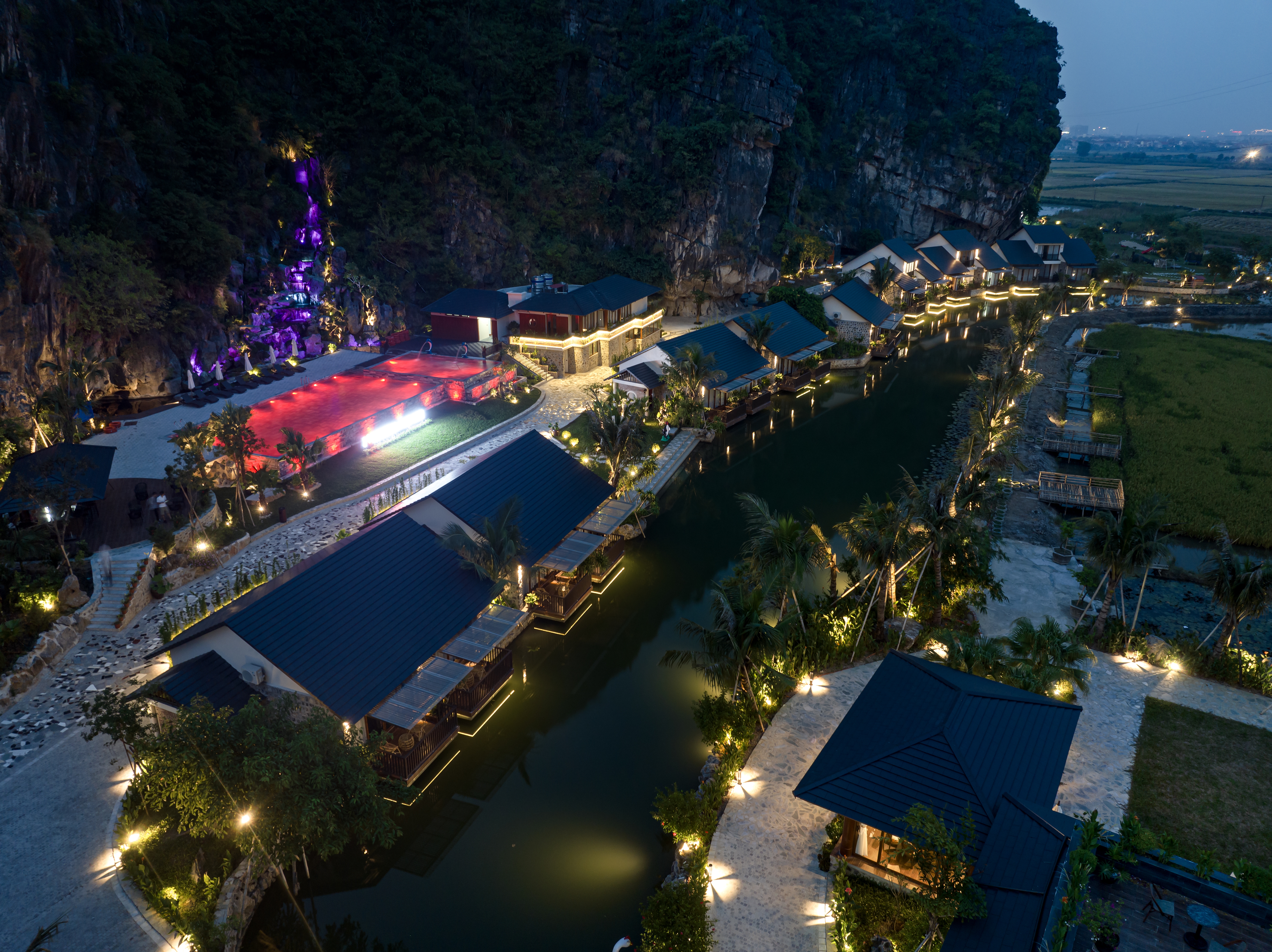 ATHENA PREMIER RESORT - Official Site
