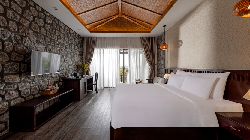 ATHENA PREMIER RESORT - Official Site