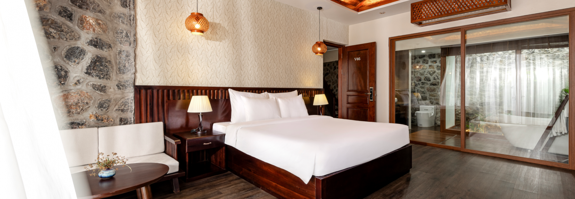 ATHENA PREMIER RESORT - Official Site