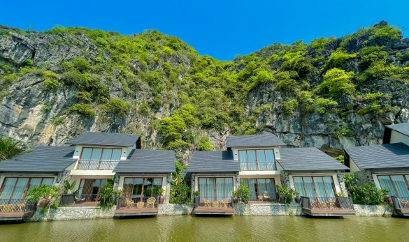 ATHENA PREMIER RESORT - Official Site