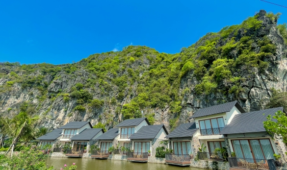 ATHENA PREMIER RESORT - Official Site
